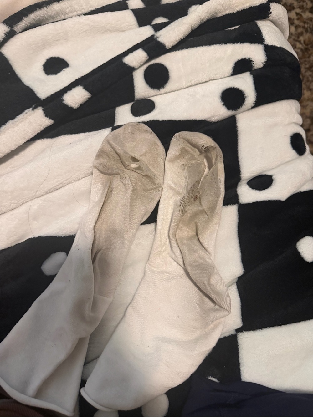 Very Worm Stinky Socks With Holes